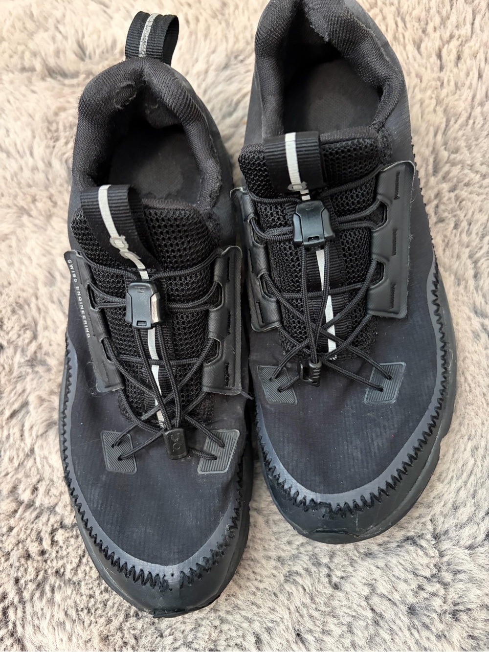 On Running Cloudaway Lace-Quick Water Repellent Sneakers - Picture 3 of 7